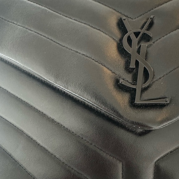 NEW Saint Laurent Loulou Medium Quilted Leather Shoulder Bag - Picture 5 of 12